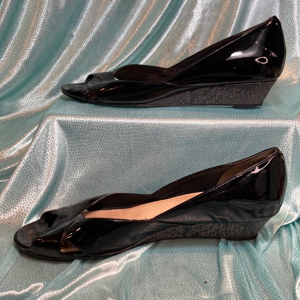 Cole Haan NikeAir 9.5 patent black leather flats w/snakeskin wedge heel scuff 5